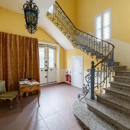 شقة 66c2 Unique For 6 In A Castle With Pool